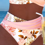 Lorena - Bikini ar kontrastējošu ziedu rakstu un šķēlumu