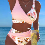 Lorena - Bikini ar kontrastējošu ziedu rakstu un šķēlumu