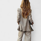 Carlota - Elegants Stils