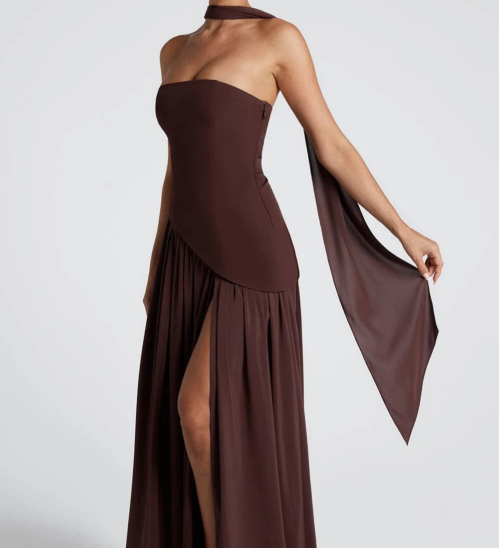 Beatriz – eleganta gara kleita