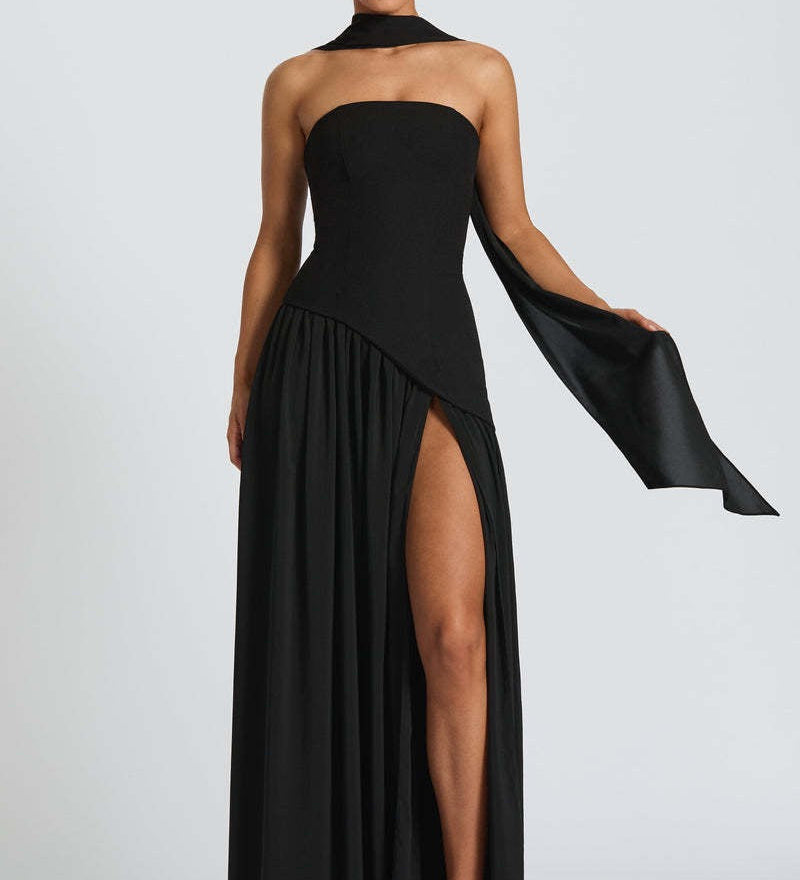Beatriz – eleganta gara kleita